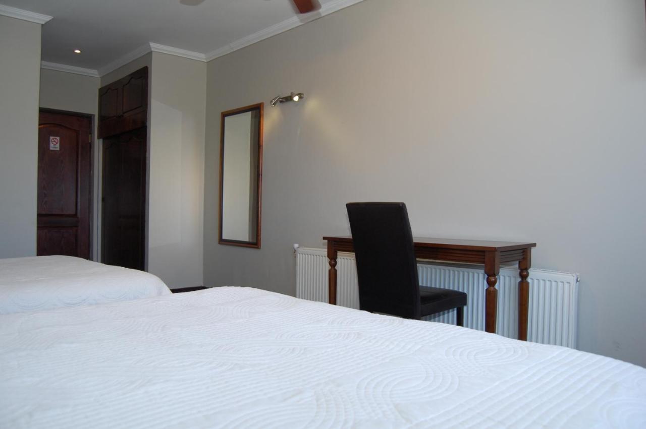 Hotel Econohotel Los Ángeles Dış mekan fotoğraf